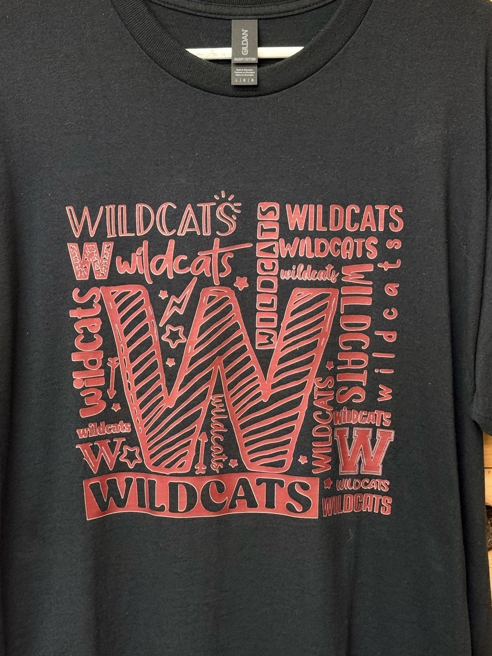 Gildan Black Short-Sleeve Tee with Red Wildcats Graphic